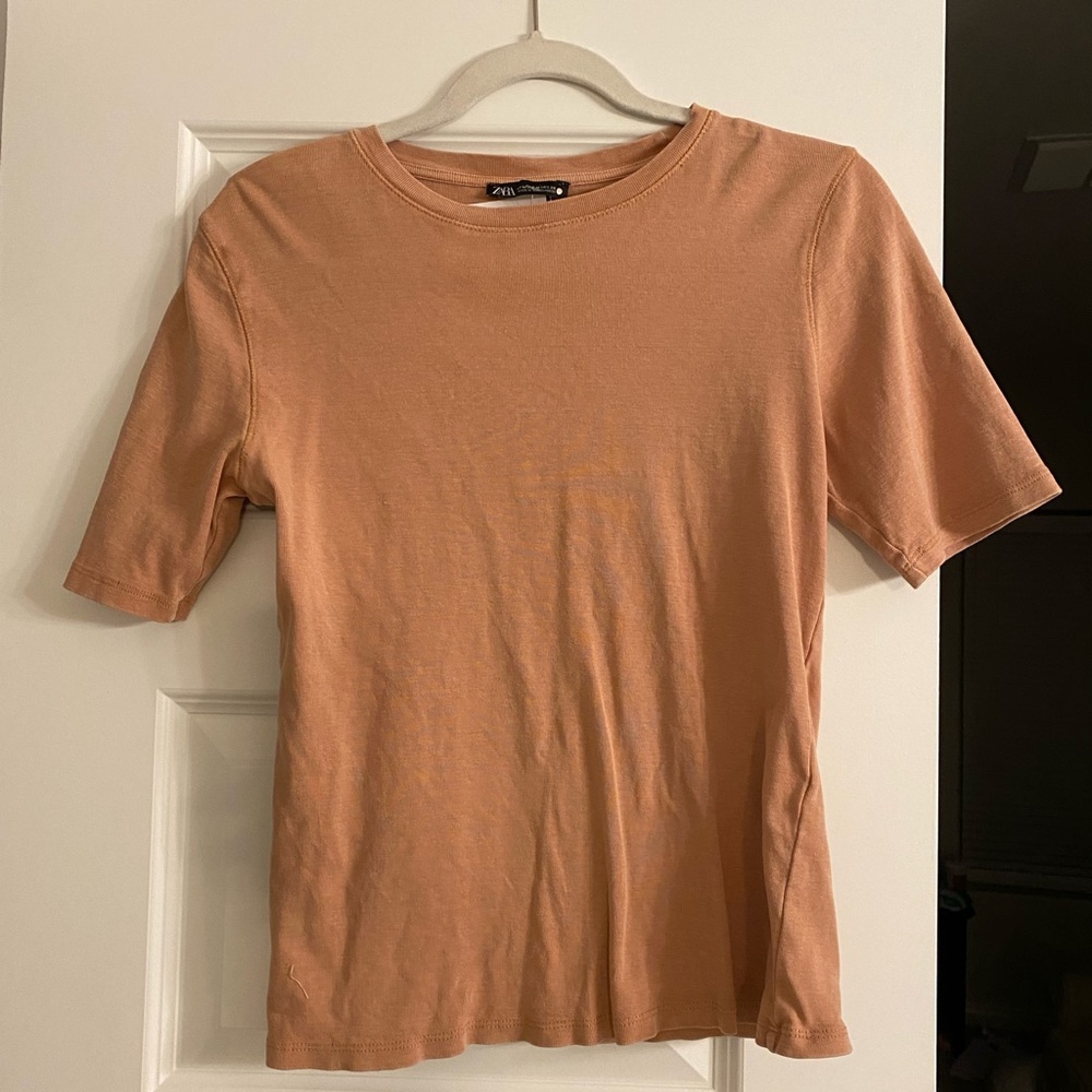 Zara Tan Rust Casual Short Sleeve Tee Size Medium
